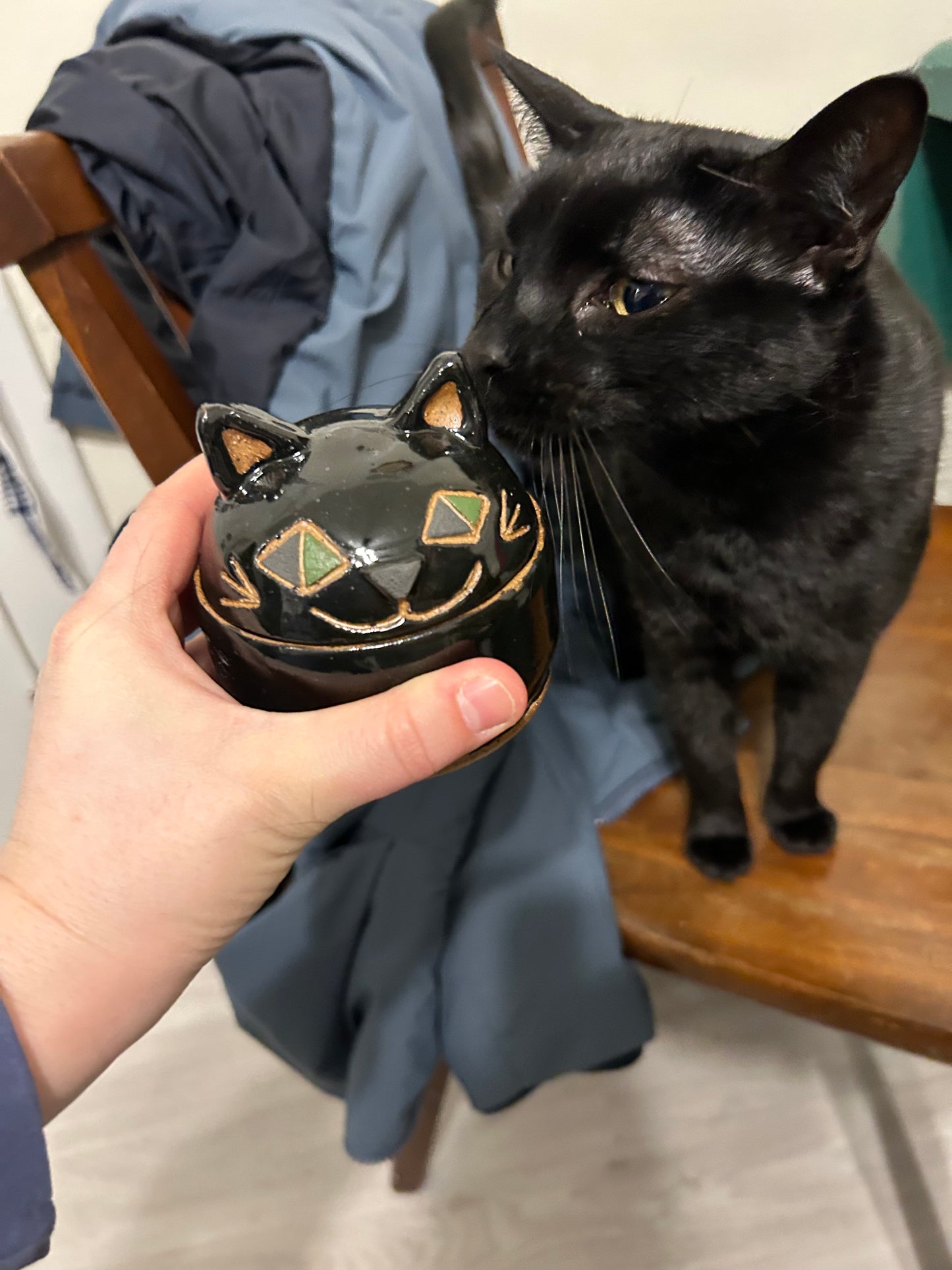 Opal Jar